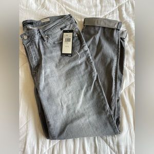 Mavi Slim Boyfriend Grey Wash Cuffed Jean